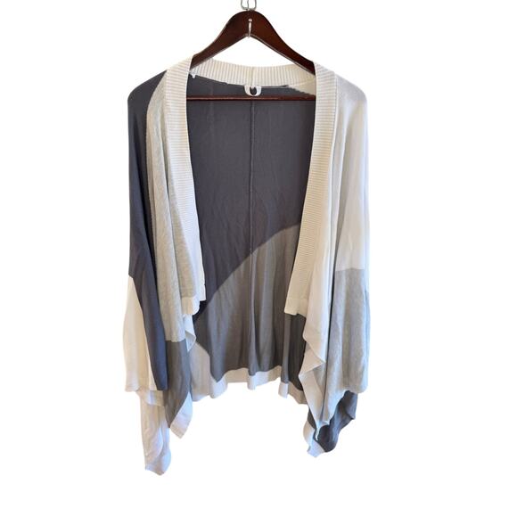 LULULEMON Hatha Wrap OSFA-OSFM Nebula / Raceway Grey / White EUC $128 MSRP Cozy - Picture 2 of 8